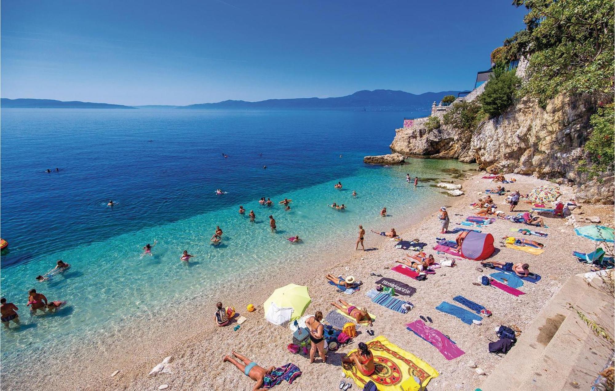 Nice Apartment In Rijeka With Wifi 外观 照片
