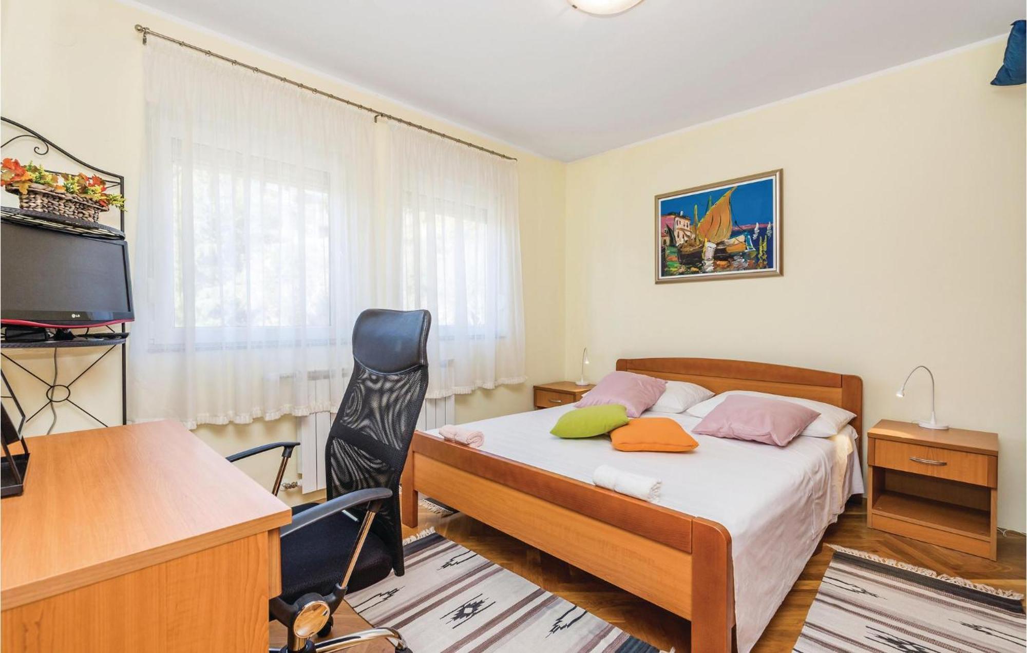 Nice Apartment In Rijeka With Wifi 外观 照片